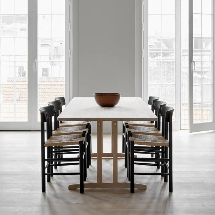 Alternative view of C18 Shaker Table