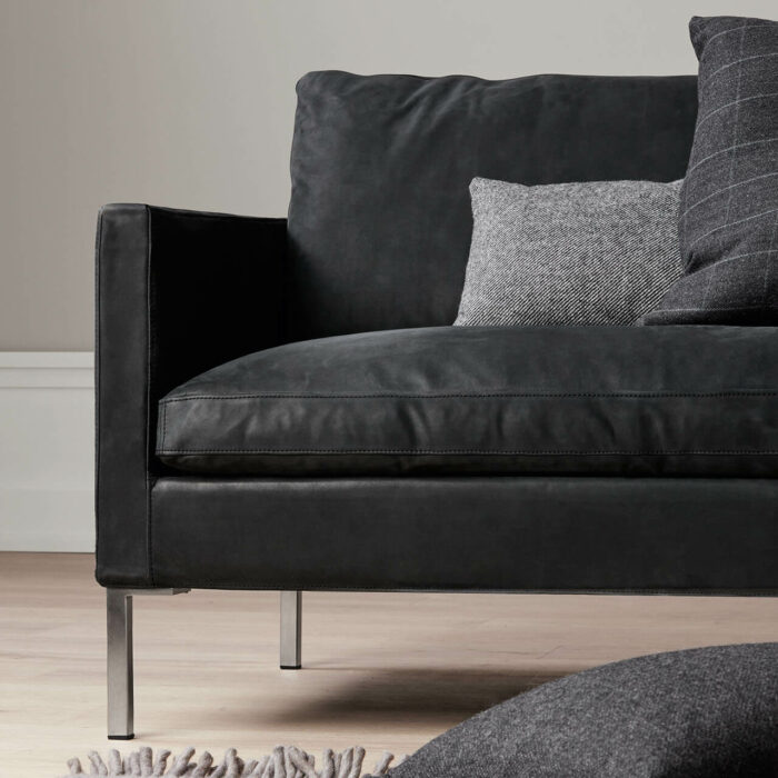 Alternative view of Juul Sofa | 903