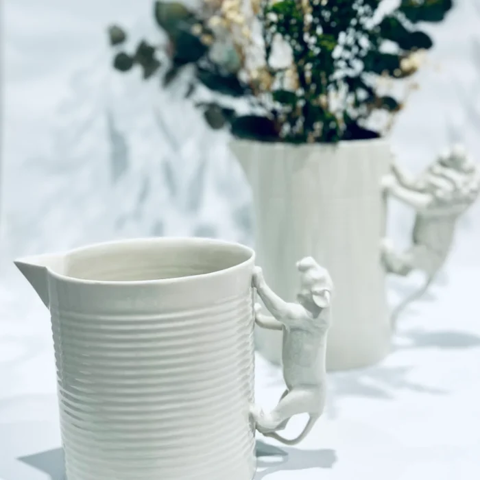 Alternative view of Porselensmugger fra Yukiko Kitahara