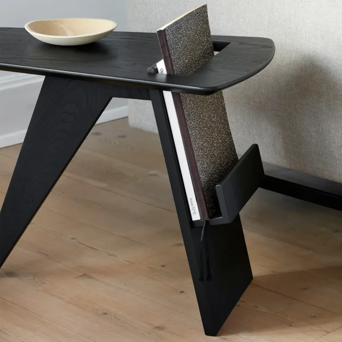 Alternative view of Risom Magazine Table