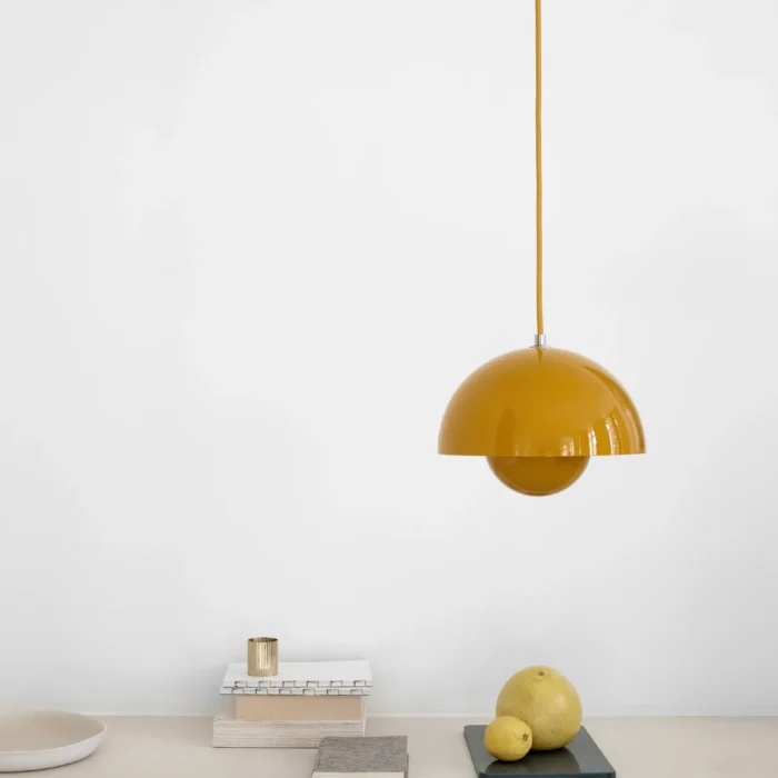 Alternative view of Flowerpot VP1