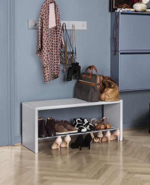 Alternative view of Montana skobenk L:100