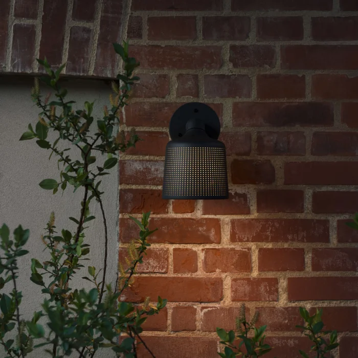 Alternative view of VIPP551 utendørs veggspot