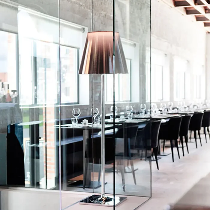 Alternative view of KTribe 3 gulvlampe