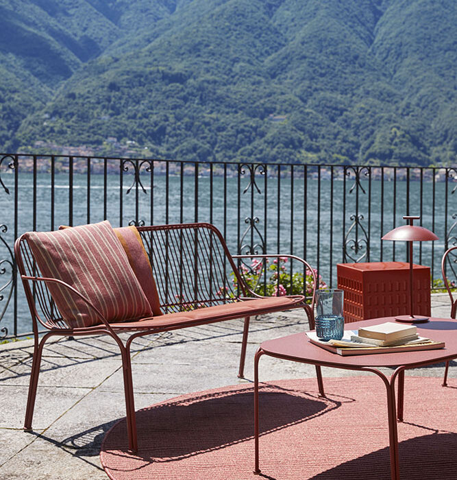 Alternative view of Hiray sofapute