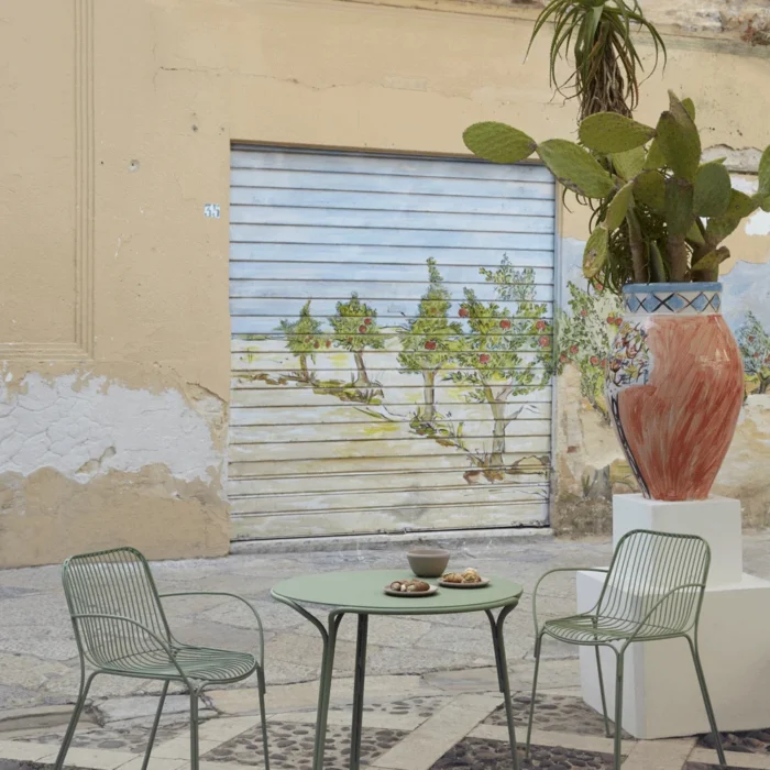 Alternative view of Hiray bord