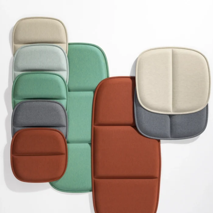 Alternative view of Hiray liten stolpute