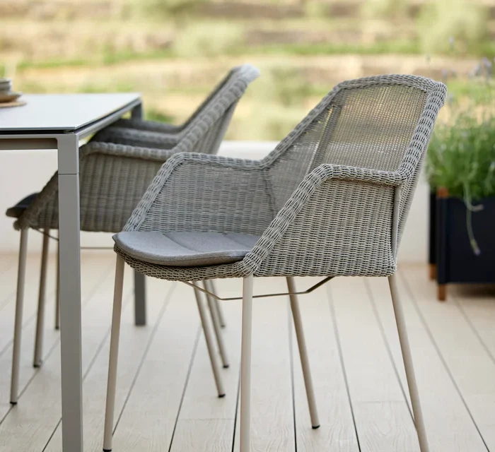 Alternative view of Breeze stol stablebar